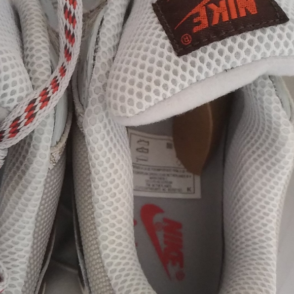 🌟 Laser etched 🌟aerial view of New York Air Max - Picture 8 of 10